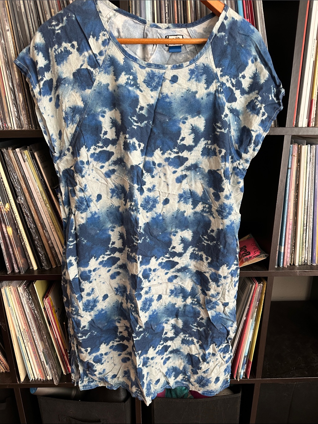 Kavu Blue And White Tie-Dye Shirt With Outdoor Label